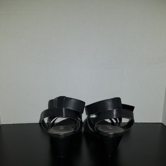 Nine West Platform Shoes - Picture 3 of 4